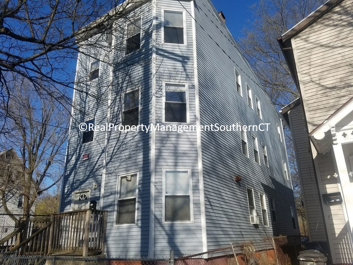 21 Shelton Ave Unit 1st Floor, New Haven, CT 06511 Apartment for Rent