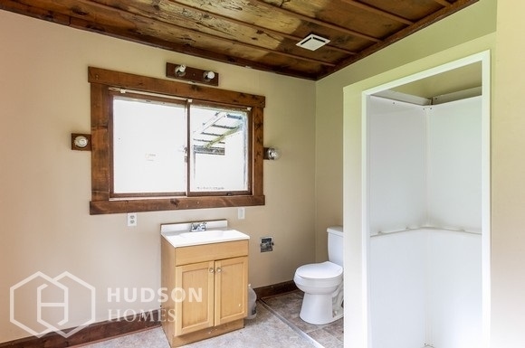 Building Photo - AVAILABLE NOW! - 5315 Thomas Road, Georget...