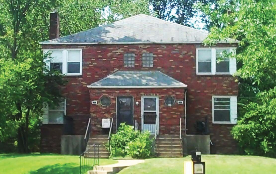 1085 Midland Blvd, University City, MO 63130 1085 Midland Blvd