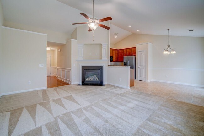 Building Photo - 3/BD - 2.5/BTH  Well Maintained Home in Li...