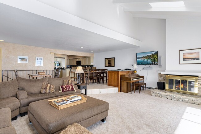 Building Photo - Incline Village Condo: Lakefront, Buoy, 3 ...