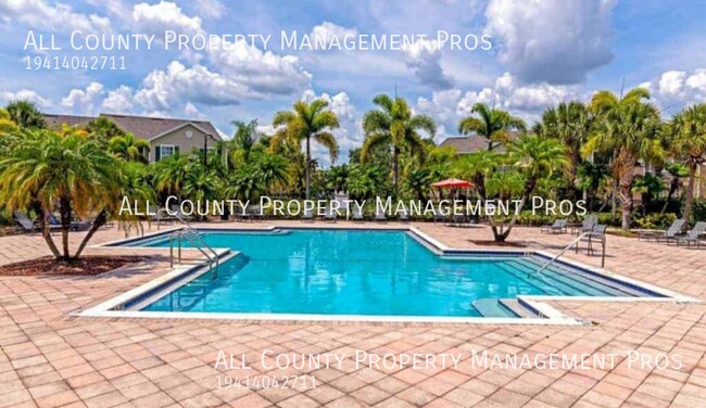 Foto del edificio - 8932 Manor Loop