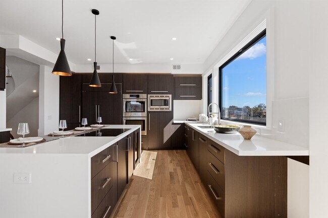 Foto del edificio - 80 Hackensack Plank Rd