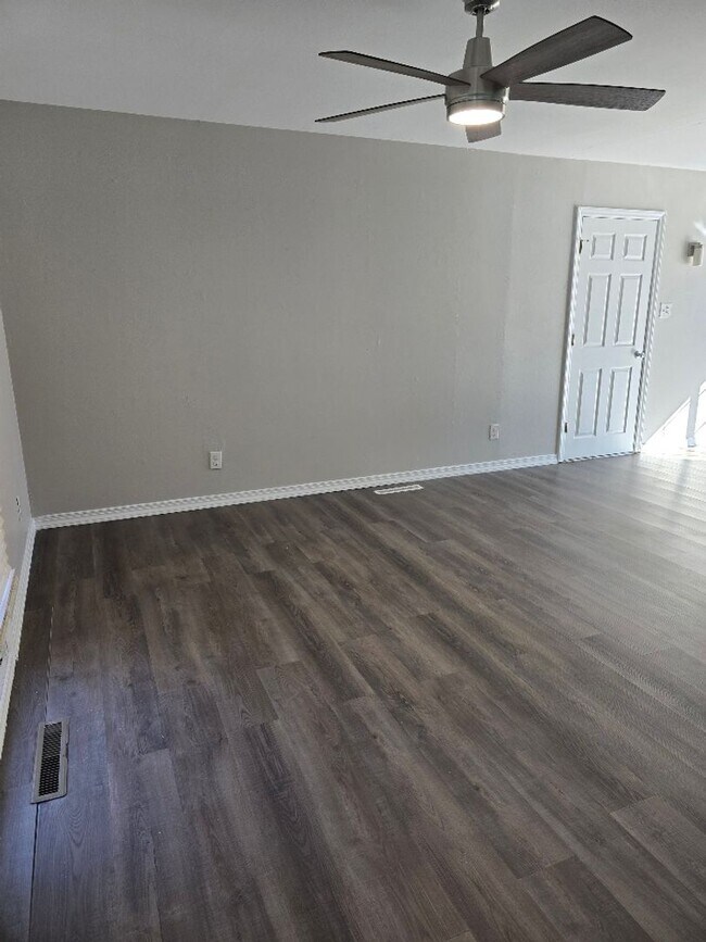 Foto del edificio - Single Family Home in Homemont/Great Bridge