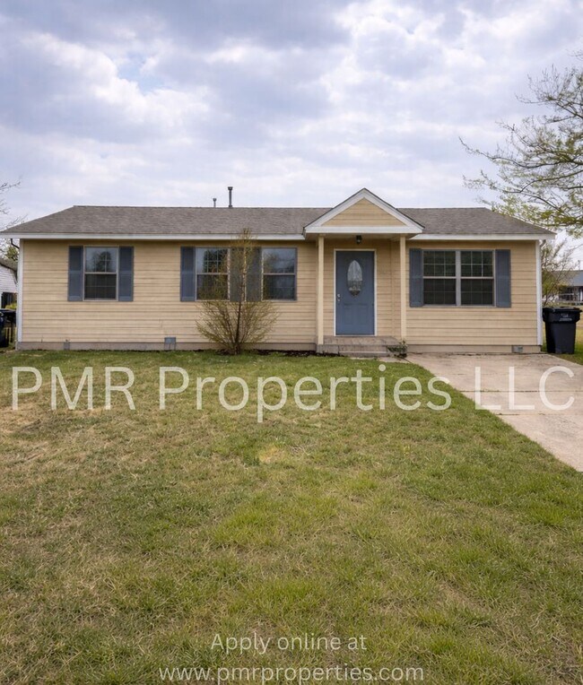 Building Photo - 5330 NW Oak Ave