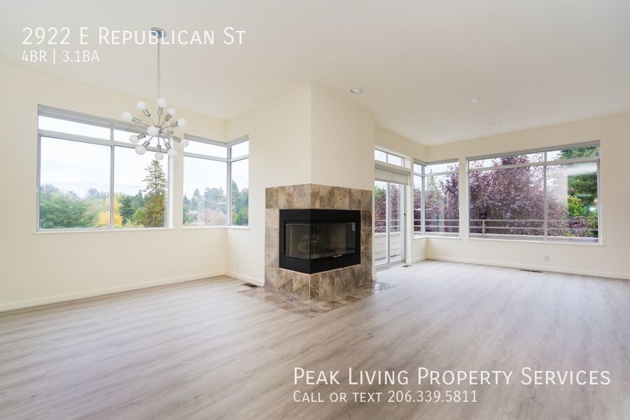 Primary Photo - Madison Valley Huge 3bd/3.5ba Home!