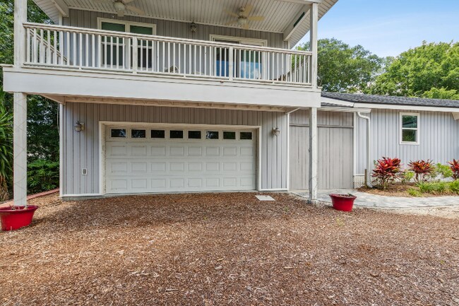 Building Photo - 412 Escambia St
