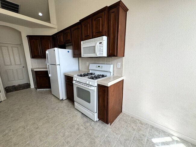 Foto del edificio - 10824 N Bunker Hill Dr