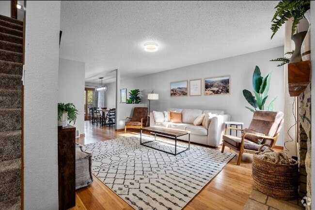 Building Photo - 1207 Cambria Ct