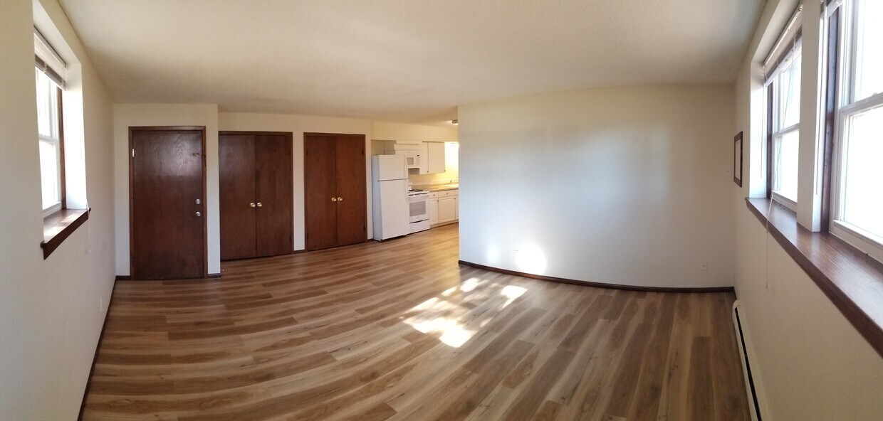 Living room 2/2 - 3451 389th Ave NE