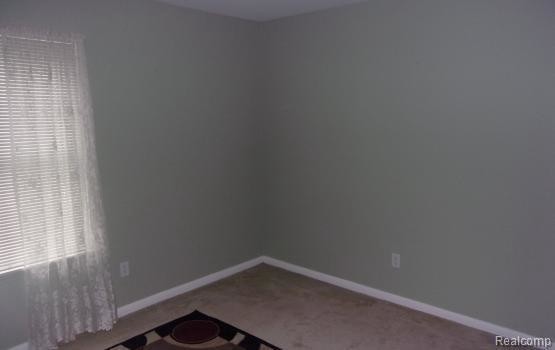Building Photo - 3177 Sunnyside Ct