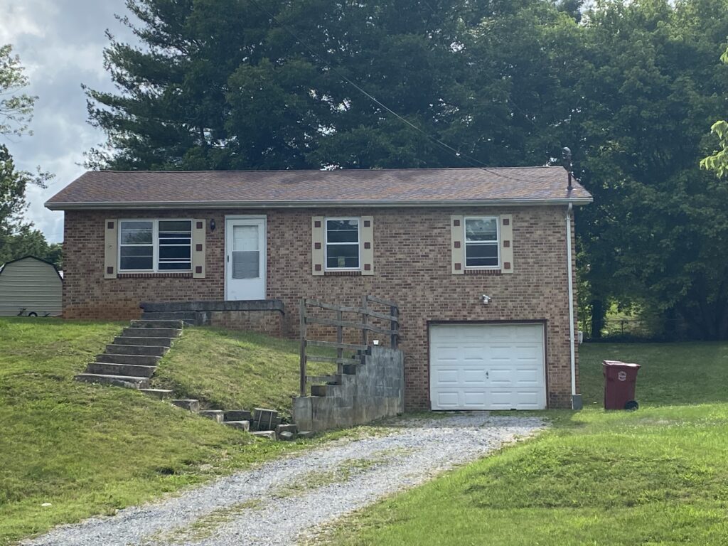 314 Peach Blossom Ct, Johnson City, TN 37604 House Rental in Johnson