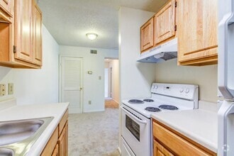 Building Photo - Berkshire Apartments