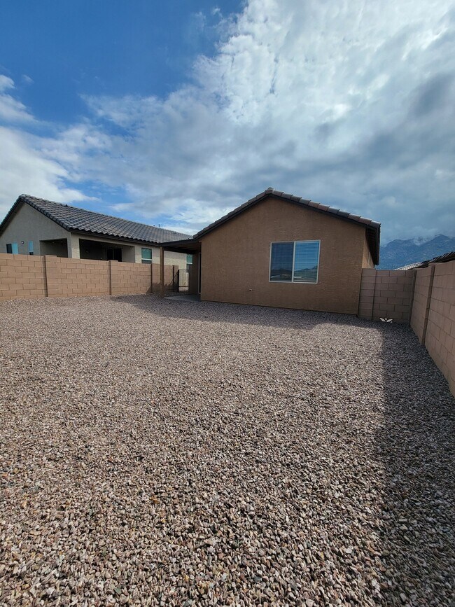 Foto del edificio - 15257 N Desert Lilac Ln
