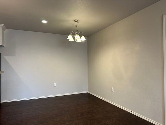 Building Photo - Traditional Home in Cooper ISD