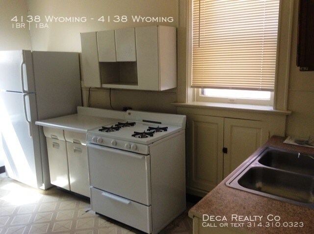 Building Photo - 1 Bedroom Apartment in Tower Grove South