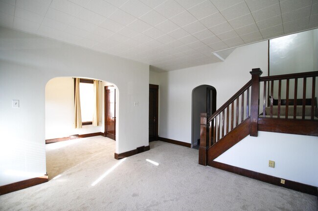 Foto del edificio - 316 Pine St