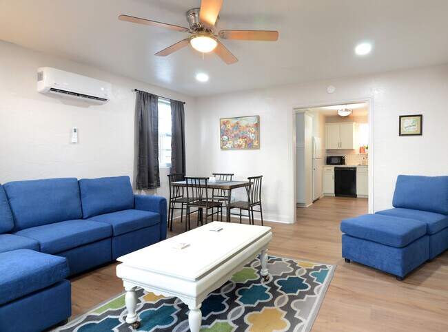 Building Photo - 205 S Washington St