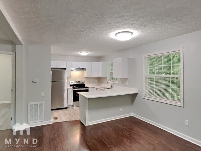 Building Photo - 4910 Lailwood Cir