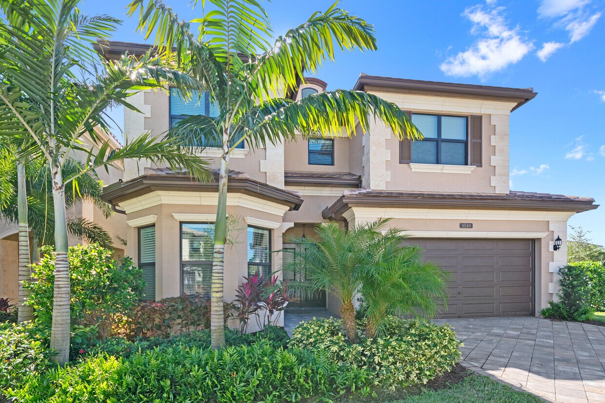 Primary Photo - 9548 Eden Roc Ct