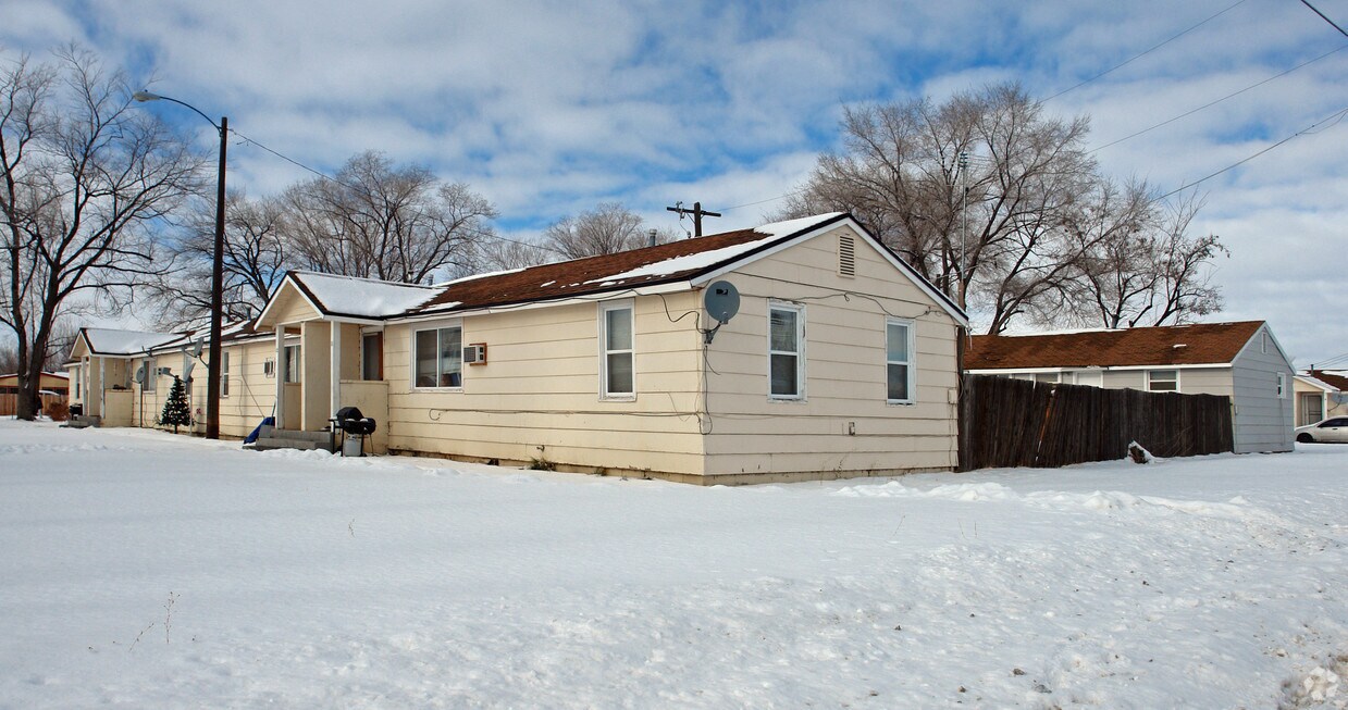 Foto principal - 855 5th St