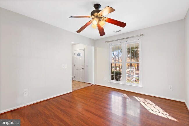 Building Photo - 14800 Millicent Ct