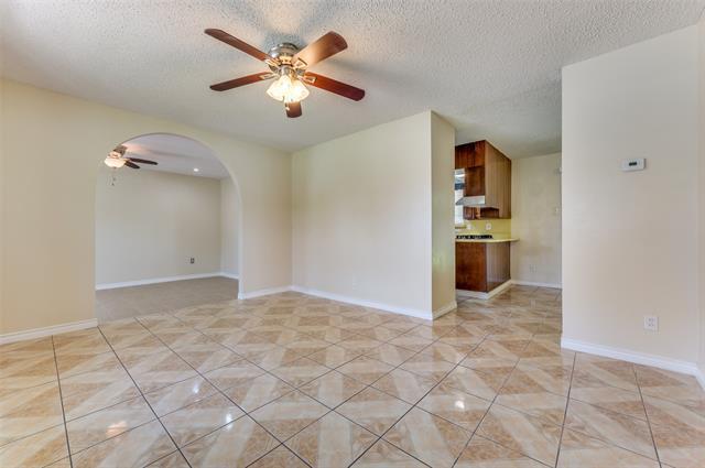 Building Photo - 4537 Bridle Wood Dr