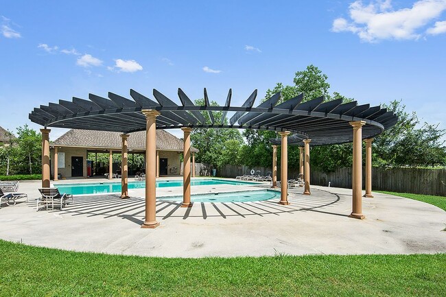 Building Photo - 12170 Canterbury park dr