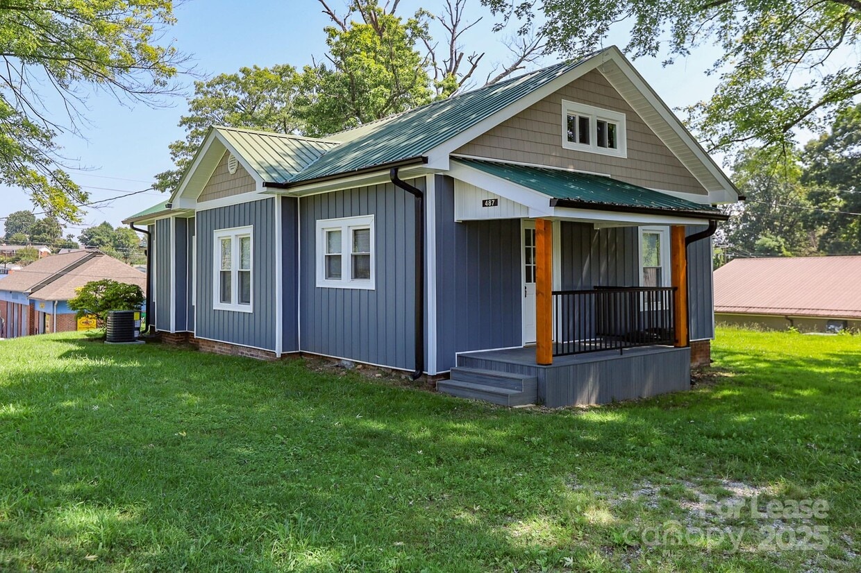 Foto principal - 487 W Henderson St