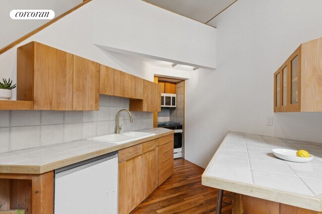 Foto del edificio - 719 Greenwich St