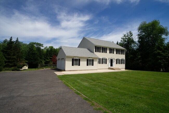 Building Photo - 4300 Old Lincoln Hwy
