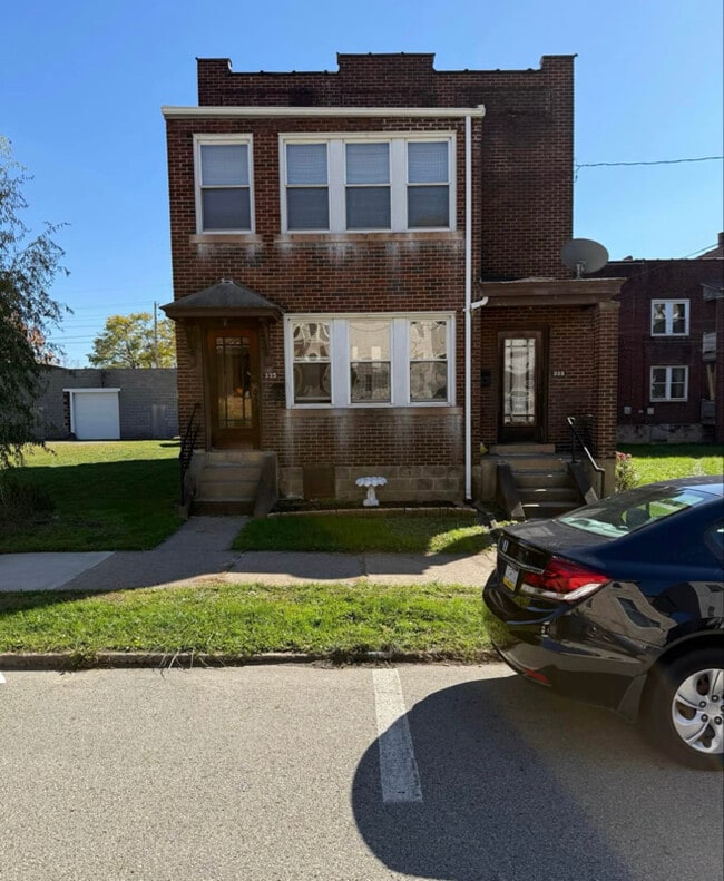 Building Photo - 333-335-335 2nd St