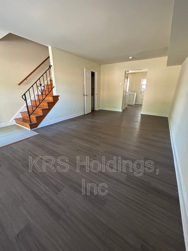 Building Photo - 5238 Goolsby Ct