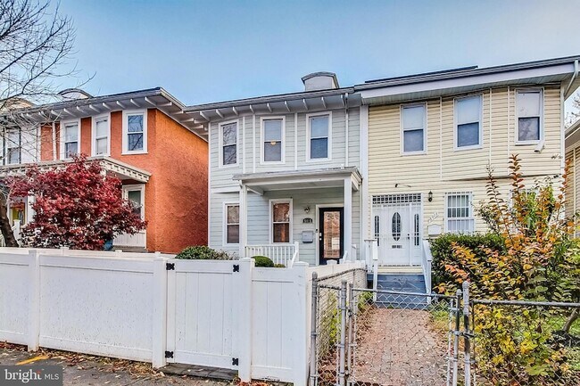 Foto del edificio - 5415 Illinois Ave NW