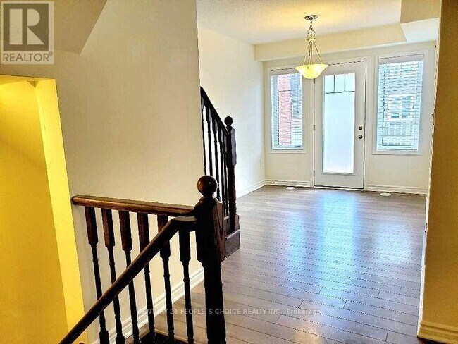 Photo du bâtiment - 143 Ridge Rd