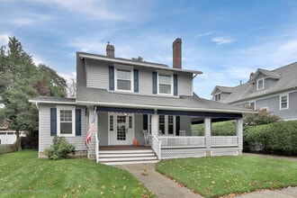 Building Photo - 408 Tuttle Ave