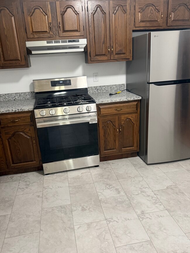 Foto del edificio - 407 E Price St
