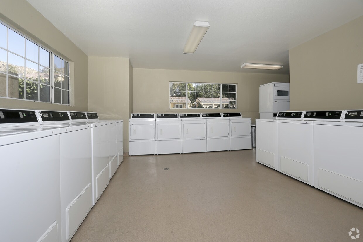 Spruce Village Apartments in Riverside, CA Westside Rentals