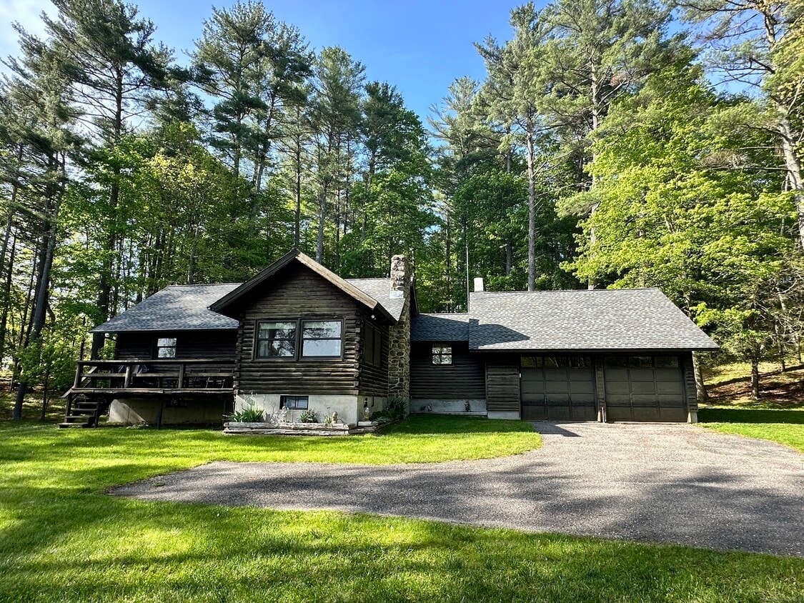 Primary Photo - 61 Preston Ln