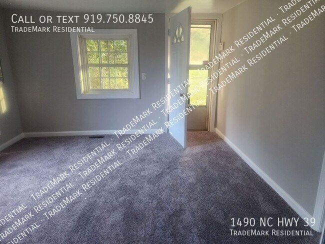 Foto del edificio - 1490 NC HWY 39-