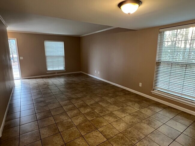 Building Photo - Walston Bridge Apartments