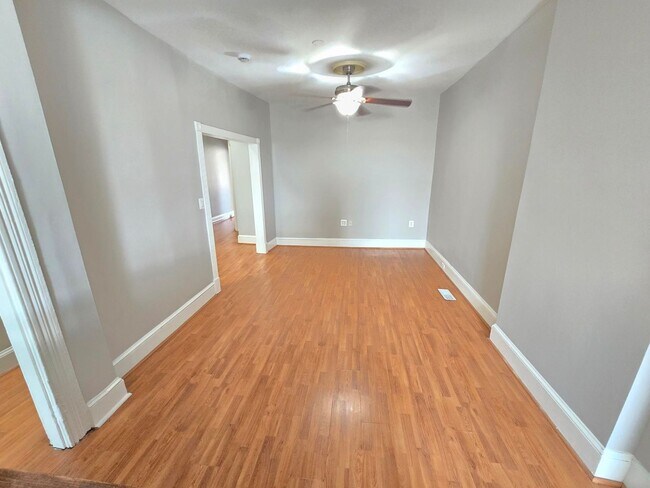 Foto del edificio - 2222 Eutaw Pl
