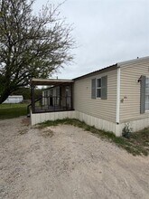 Building Photo - 1620 E Reno Rd
