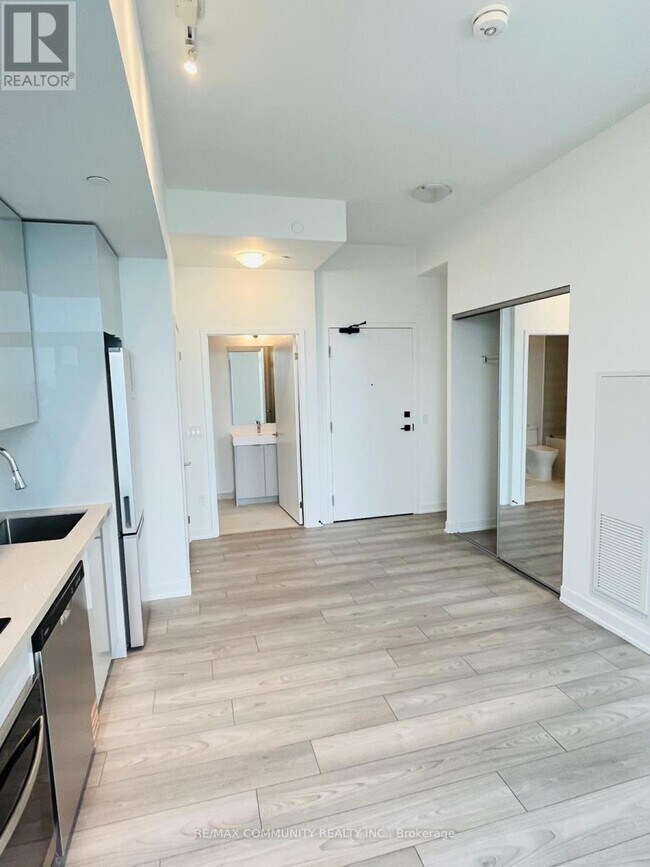 Photo du bâtiment - 474 Caldari Rd