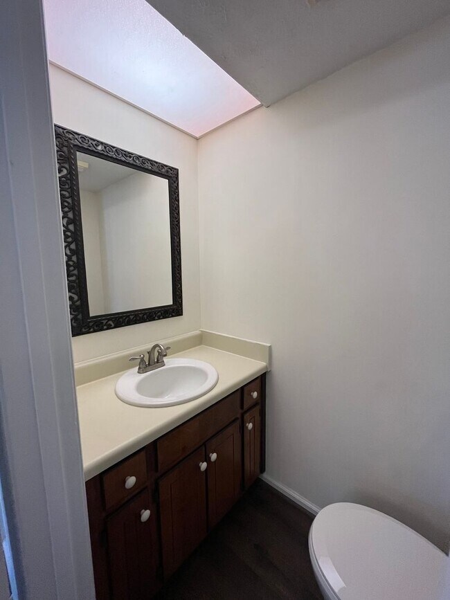 Foto del edificio - Recently Renovated Hendersonville Condo