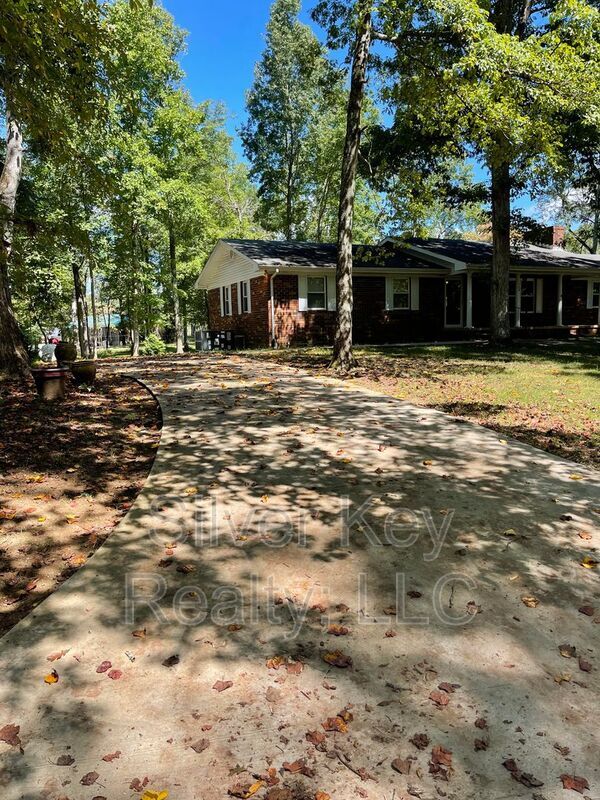 Foto del edificio - 140 Sam's Boat Dock Rd