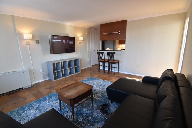 Building Photo - 2030 F St NW