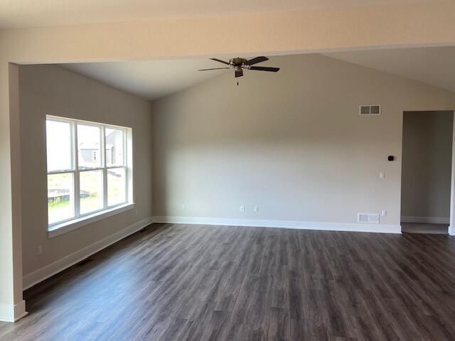 Building Photo - 682 Lambert Dr