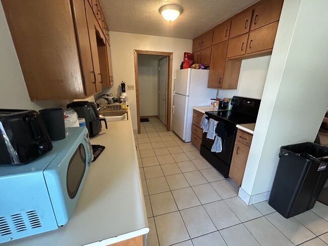 Building Photo - 1522 Starview Dr