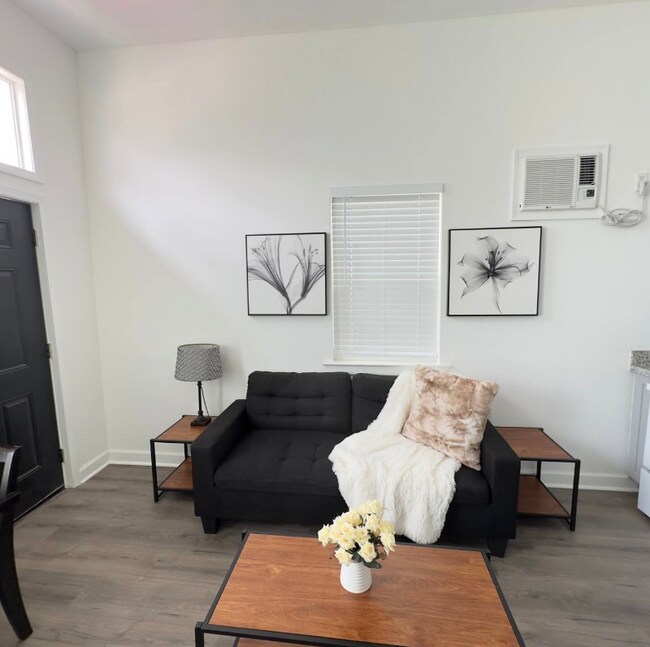 Foto del edificio - 2515 Erato St